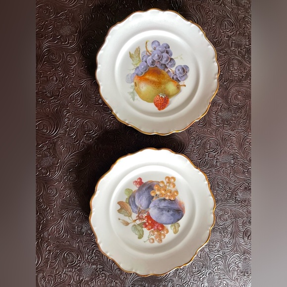Set of 2 Schumann Arzberg dessert fruit plates vintage Gold Rimmed - Picture 3 of 9